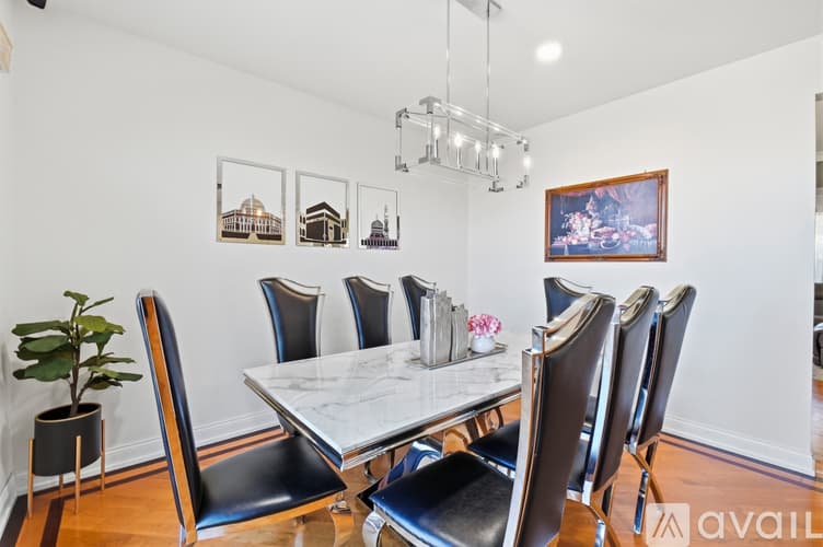 Lombard Townhome: 1060 Kufrin Way