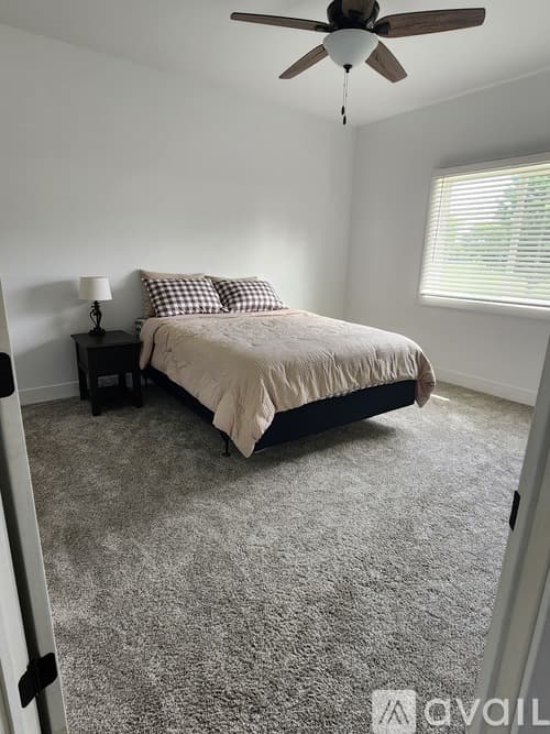 Fairfax House: 800 Elm Drive