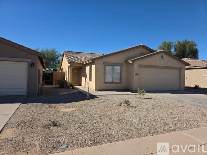 Maricopa House: 43921 Sagebrush Trail