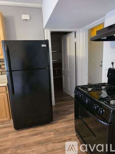 Holyoke Apartment: 649 South Summer Street