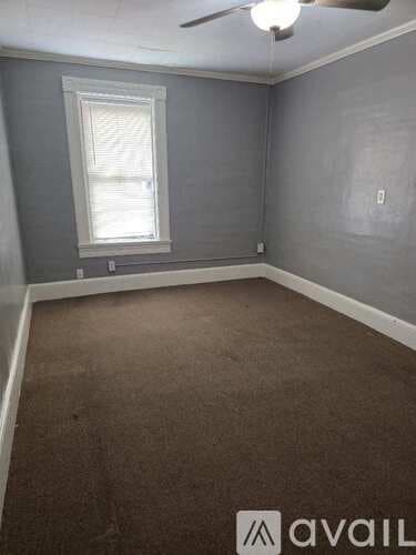 Holyoke Apartment: 649 South Summer Street