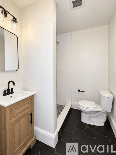 Providence Apartment: 109 Bowen St