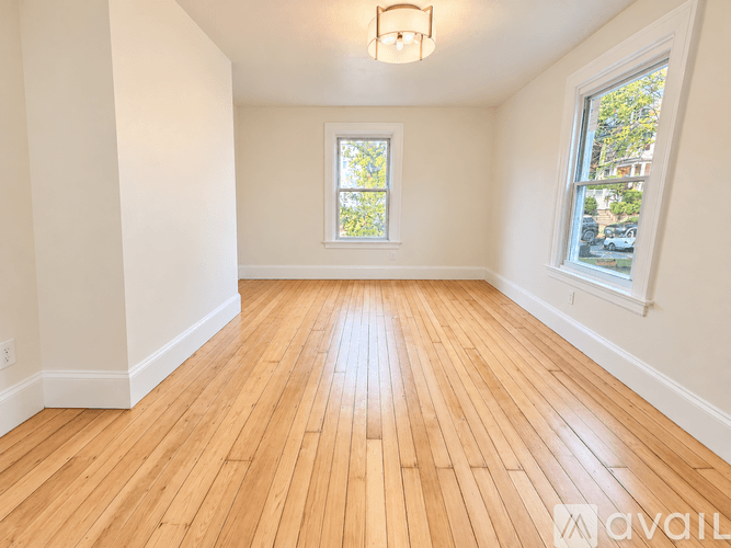 Providence Apartment: 109 Bowen St