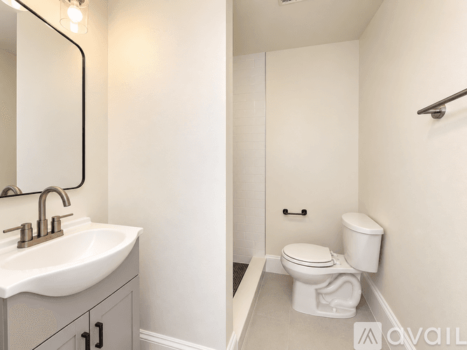 Providence Apartment: 109 Bowen St