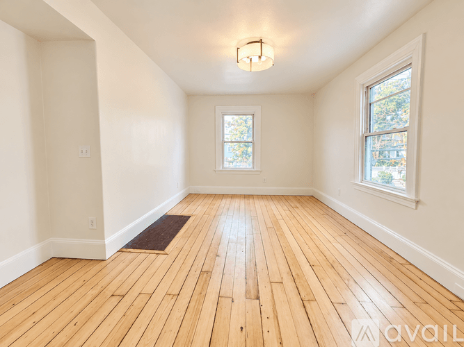 Providence Apartment: 109 Bowen St