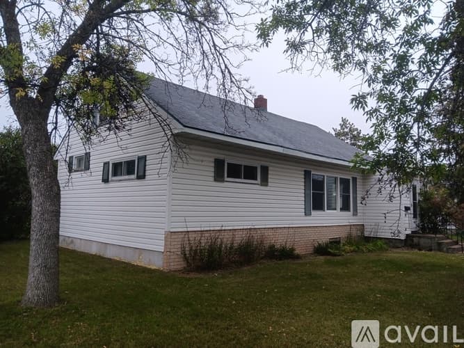 Park Rapids House: 503 2nd St W