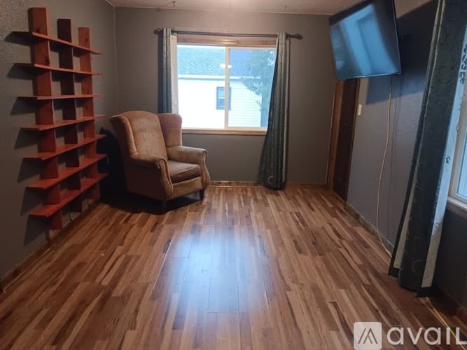 Park Rapids House: 503 2nd St W