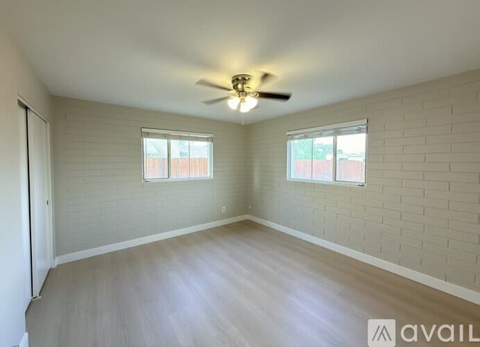 Youngtown House: 11403 North 112 Th Avenue