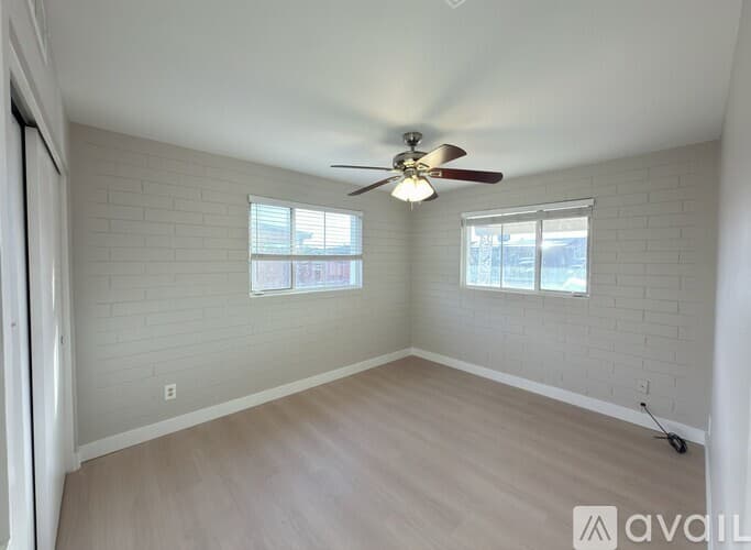Youngtown House: 11403 North 112 Th Avenue
