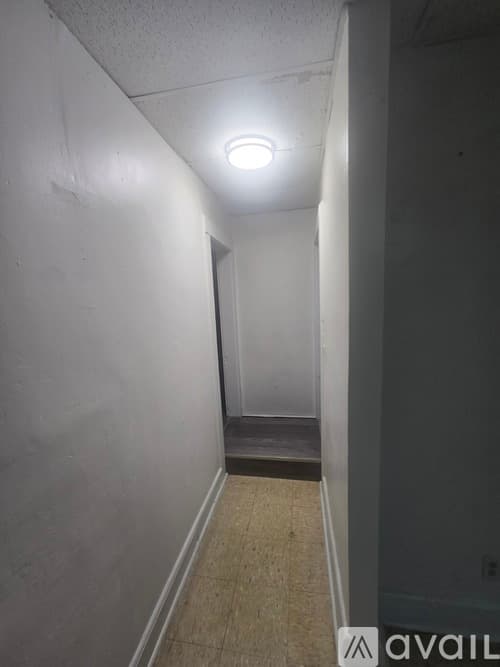 Coventry Apartment: 278 Cross St