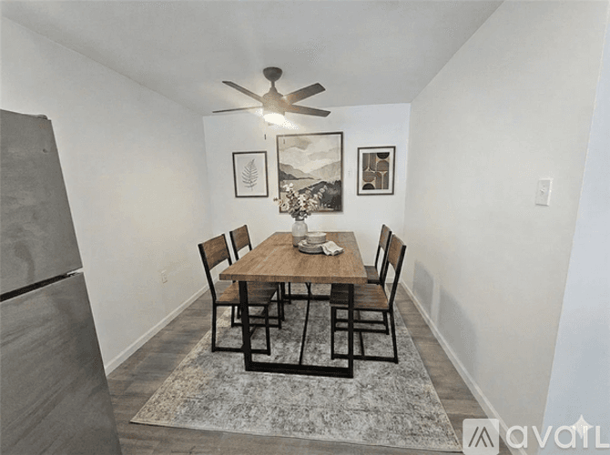 Pittsburgh House: 2323 Patterson Ave