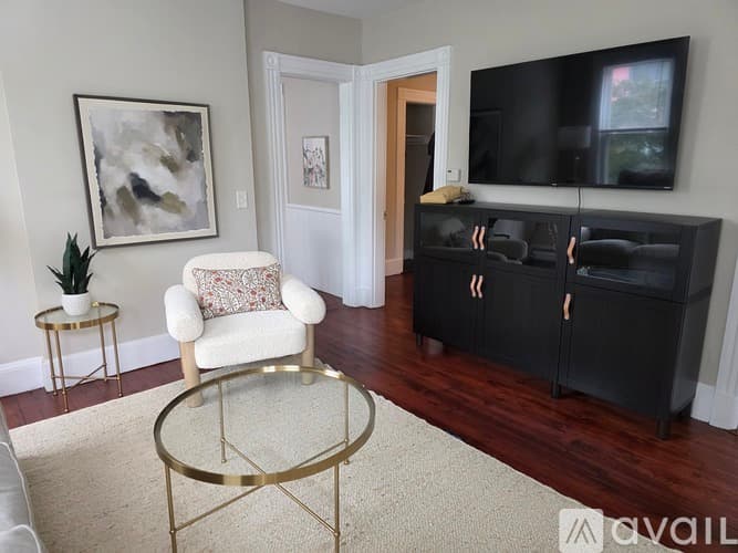 New Haven Apartment: 81 Edwards St