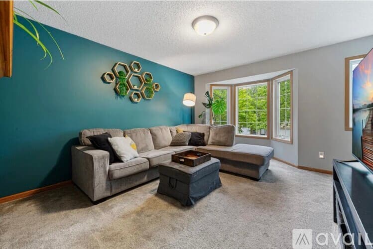 Apple Valley Townhome: 15549 Flyboat Lane