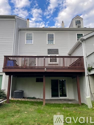 Eagleville Townhome: 2478 Hillendale Dr