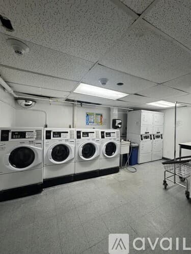 Jersey City Apartment: 2700 John F Kennedy Boulevard