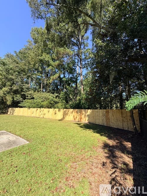Hinesville House: 504 Heritage Dr