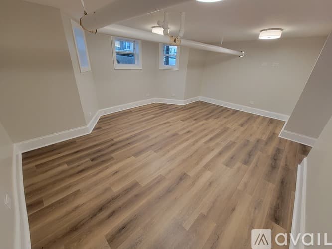 Chicago Apartment: 6414 6432 N Richmond St