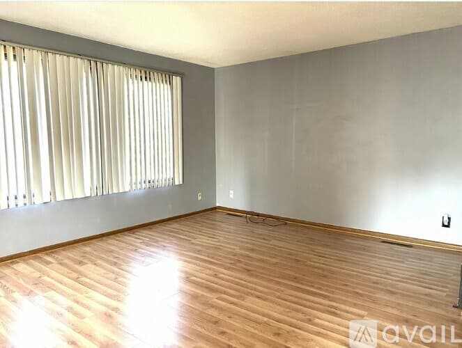 Eden Prairie House: 12333 Travois Rd