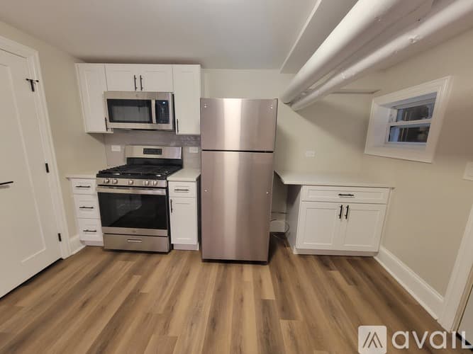 Chicago Apartment: 6414 6432 N Richmond St
