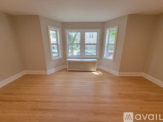 Chicago Apartment: 6414 6432 N Richmond St