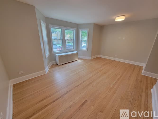 Chicago Apartment: 6414 6432 N Richmond St