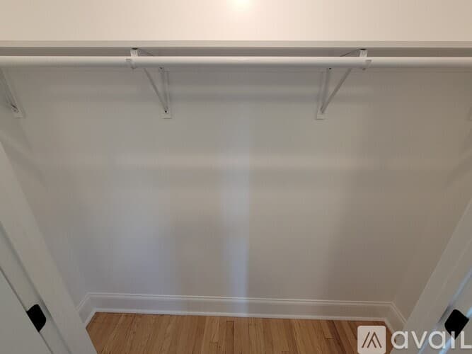 Chicago Apartment: 6414 6432 N Richmond St
