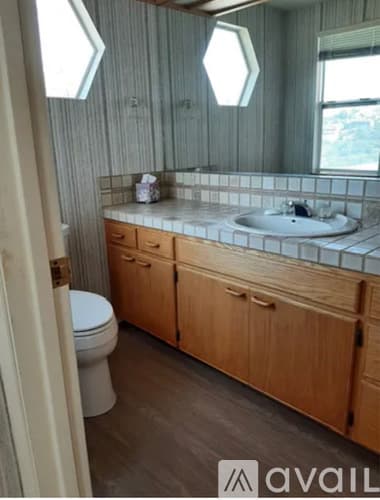 Santa Barbara House: 720 Miramonte Drive