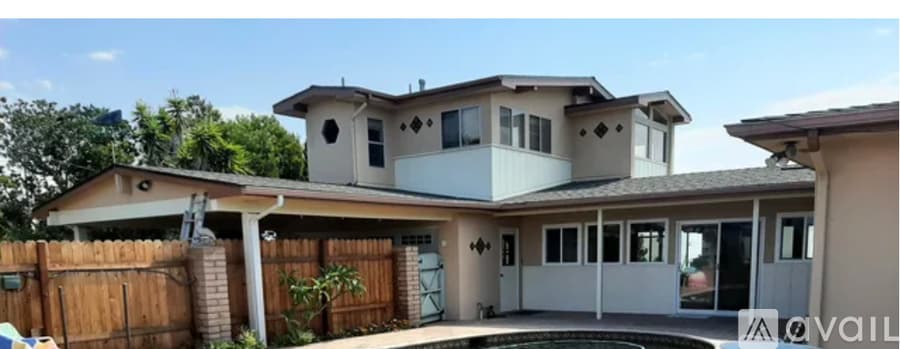 Santa Barbara House: 720 Miramonte Drive