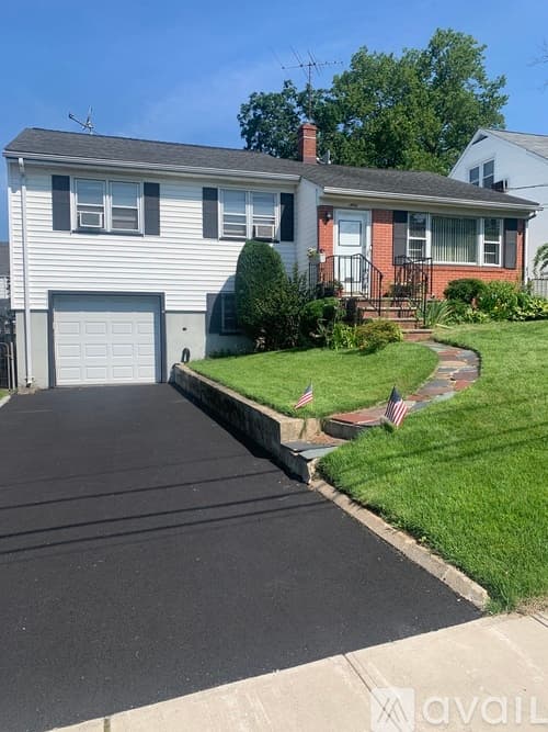 Hillside House: 1476 Orchard Terrace