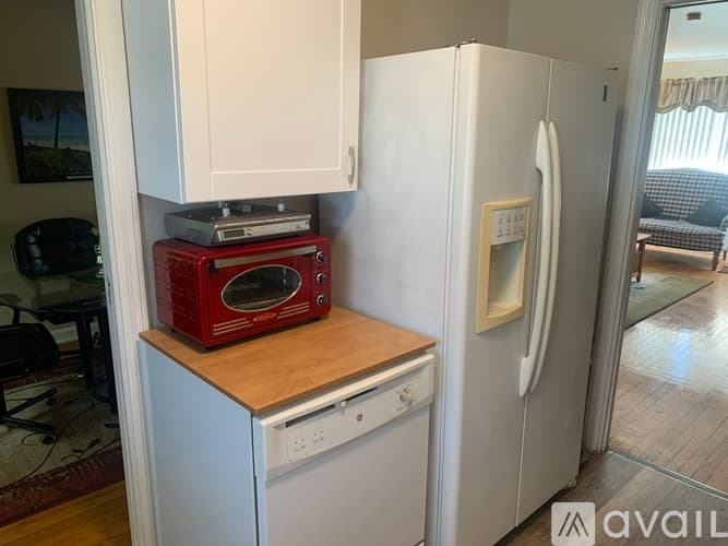Hillside House: 1476 Orchard Terrace