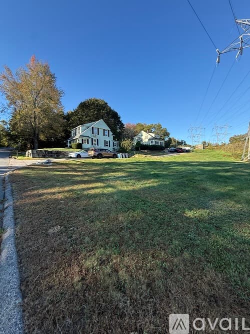 Montville Apartment: 91 Lathrop Rd