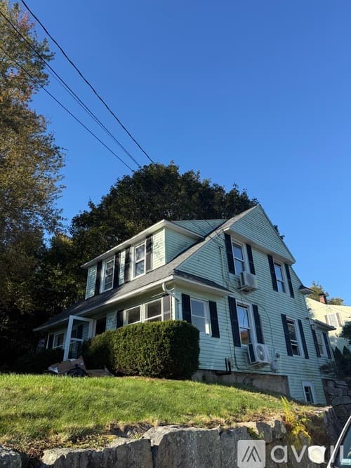 Montville Apartment: 91 Lathrop Rd