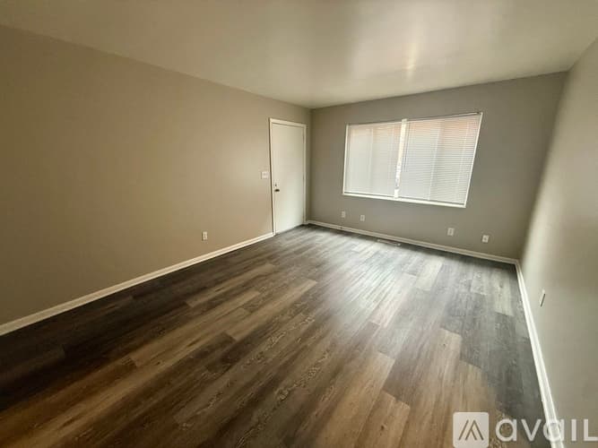 Columbus Apartment: 262 Broad Meadows Blvd