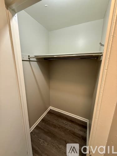 Columbus Apartment: 262 Broad Meadows Blvd
