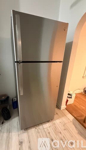 Clearwater Apartment: 23 S San Remo Ave