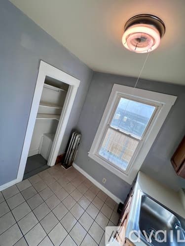 Pittsfield Apartment: 92 Dalton Avenue