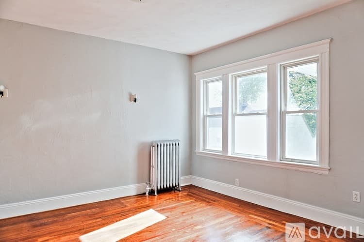 Malden Apartment: 9 11 Kenilworth Street