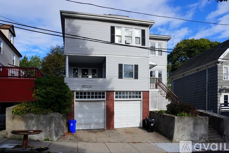 Malden Apartment: 9 11 Kenilworth Street