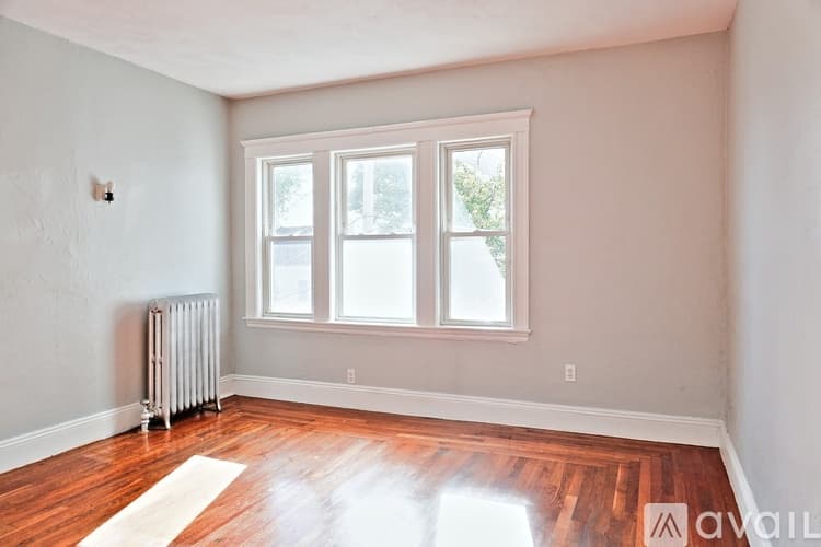 Malden Apartment: 9 11 Kenilworth Street