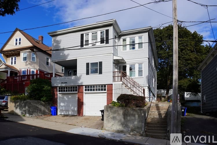 Malden Apartment: 9 11 Kenilworth Street