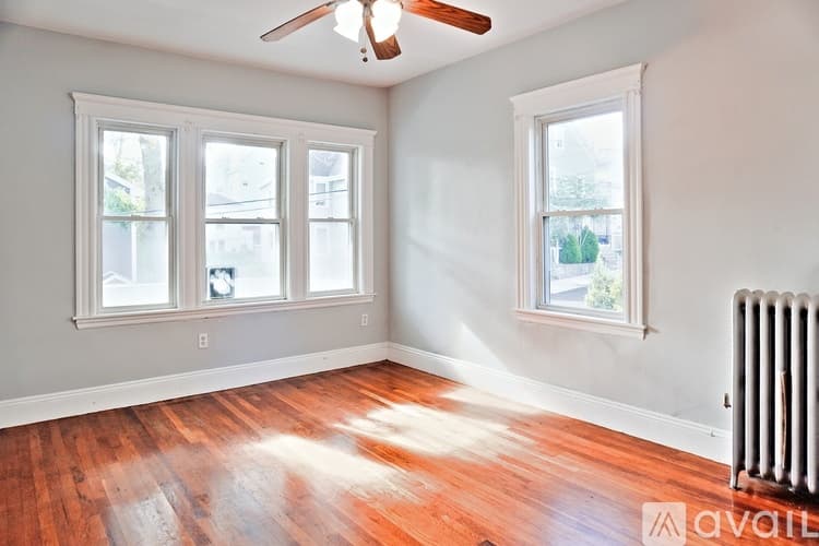 Malden Apartment: 9 11 Kenilworth Street