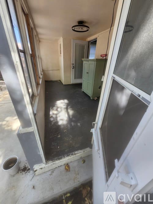 Webster Groves House: 441 N Laclede Station Rd