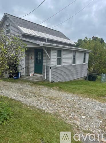 Pittsfield House: 42 Clarendon Street