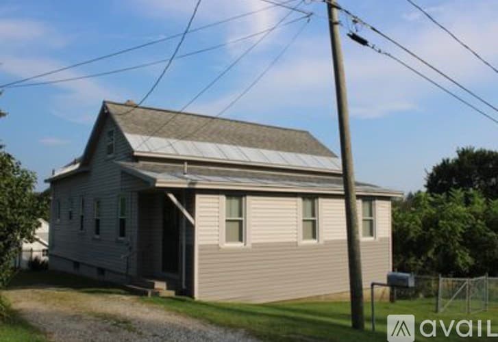 Pittsfield House: 42 Clarendon Street