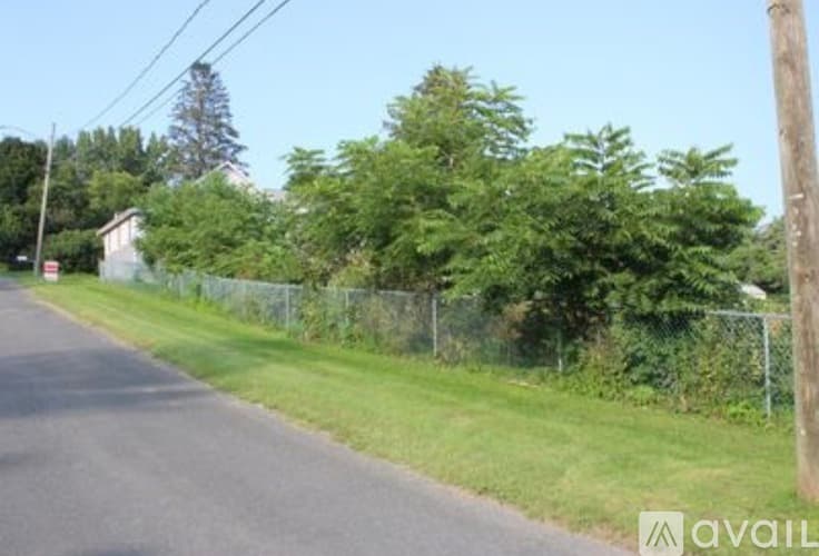 Pittsfield House: 42 Clarendon Street