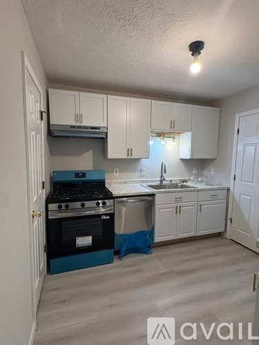 Smyrna House: 1498 Springleaf Circle Southeast