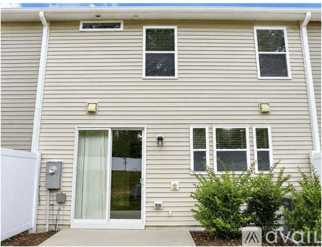Garner Townhome: 111 Anise Ln