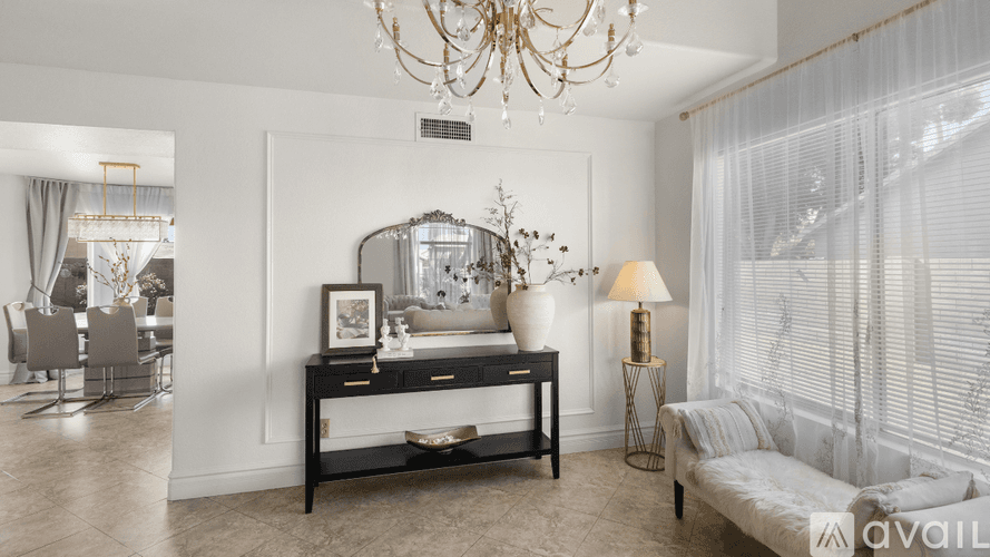 Peoria House: 9139 W Gelding Dr