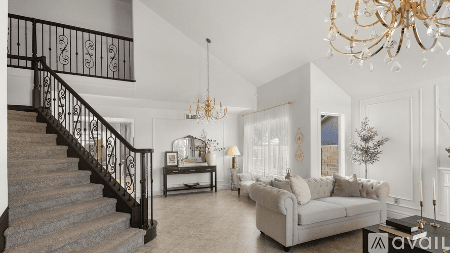 Peoria House: 9139 W Gelding Dr