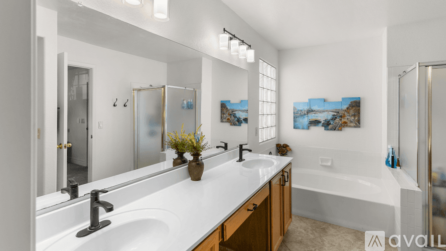 Peoria House: 9139 W Gelding Dr